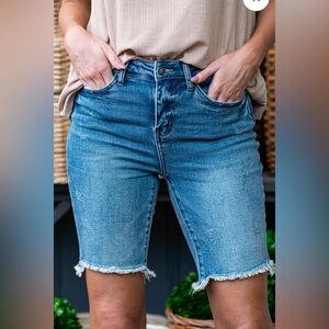 Judy Blue Aubrey high rise Bermuda shorts size 3XL